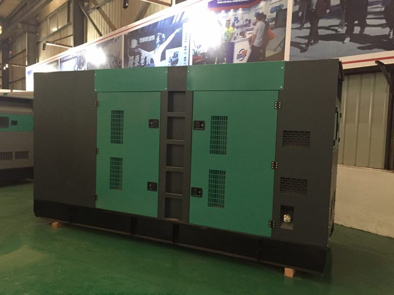 靜音型柴油發(fā)電機(jī)組(2) 靜音型柴油發(fā)電機(jī)組(2)